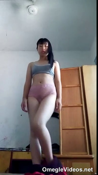 Tiktok Tiny Ebony beauty strokes her kitty - Tiktok Porn Videos