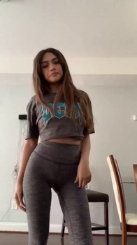 Watch me play with my massive fat pussy - Snapchat Videos