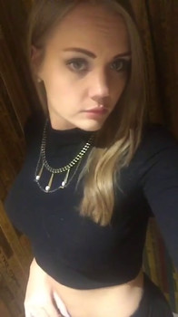 She'll eat her mess while you eat yours - Periscope Girls